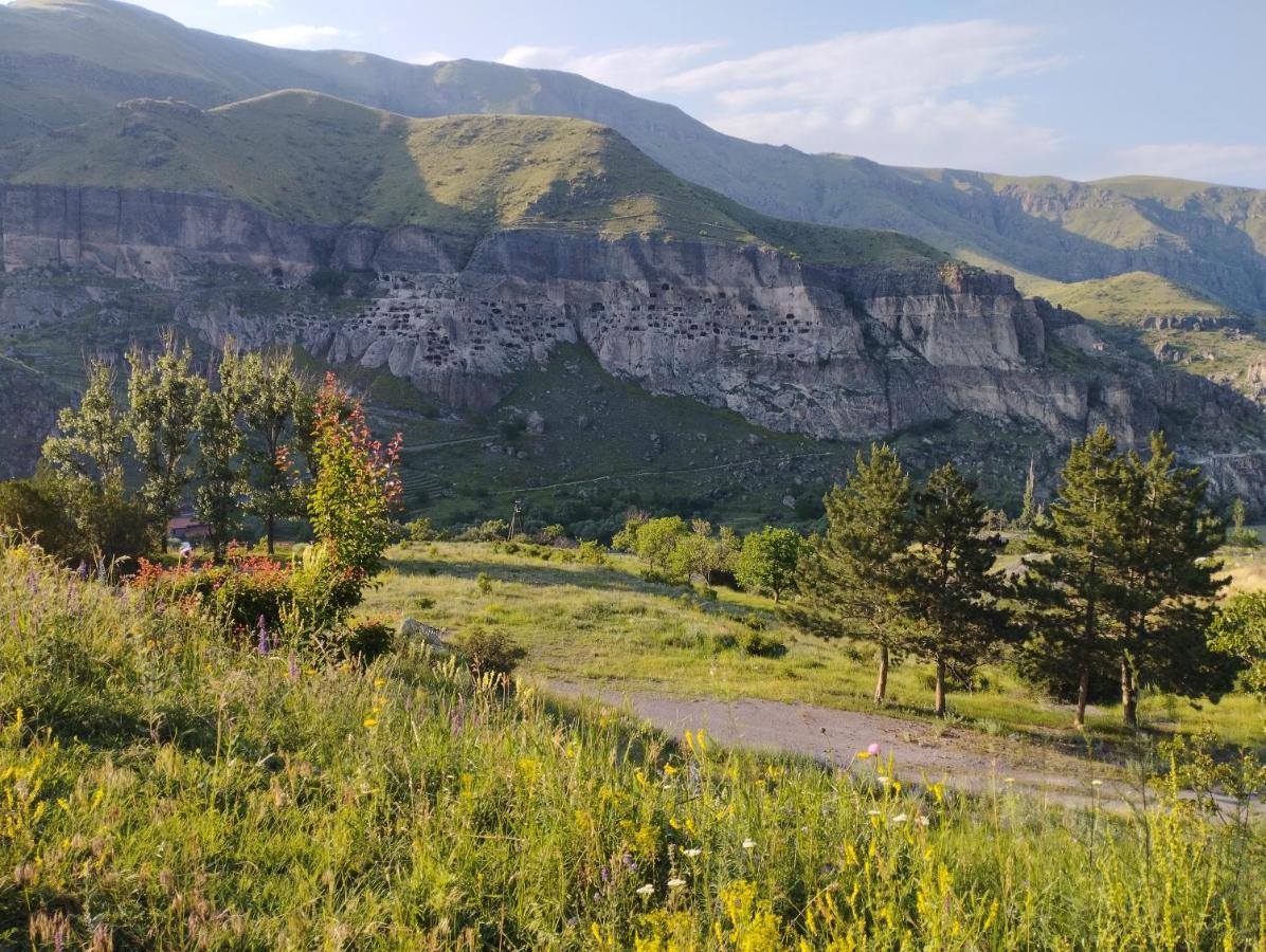 Vardzia Сhachkari Exterior photo
